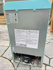 MaxSold Auction: Galanz Mini fridge/Freezer - Oak Bay (British Columbia, Canada) SELLER MANAGED Downsizing Online Auction - Fair Street