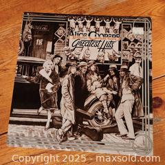 MaxSold Auction: Album #6 - North Dundas (Ontario, Canada) SELLER MANAGED Reseller Online Auction - Morewood Main Street