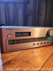 MaxSold Auction: Sony Tuner - North Dundas (Ontario, Canada) SELLER MANAGED Reseller Online Auction - Morewood Main Street