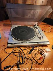 MaxSold Auction: Technics turntable - North Dundas (Ontario, Canada) SELLER MANAGED Reseller Online Auction - Morewood Main Street