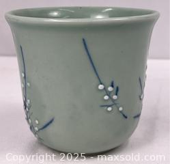 MaxSold Auction: Vintage Japanese Seto Ware Pot - Campbell (California, USA) PARTNER MANAGED Estate Sale Online Auction - Dell Avenue