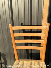 MaxSold Auction: 1960s Mid Century Modern Pair of Gio Ponti Style Ladder Back Chair - Hamilton (Ontario, Canada) SELLER MANAGED Estate Sale Online Auction - Gertrude Street