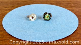 MaxSold Auction: Sterling Silver Rings - with Murano Glass - Hamilton (Ontario, Canada) SELLER MANAGED Estate Sale Online Auction - Gertrude Street