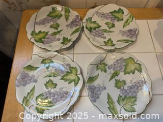 MaxSold Auction: Andrea by Sadek Oriental Grapes Scallop Edge Decorative Plate - San Francisco (California, USA) SELLER MANAGED Estate Sale Online Auction - Kenwood Way