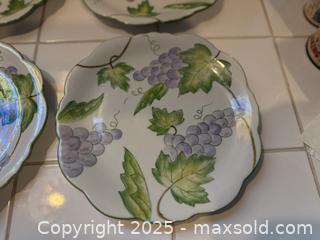 MaxSold Auction: Andrea by Sadek Oriental Grapes Scallop Edge Decorative Plate - San Francisco (California, USA) SELLER MANAGED Estate Sale Online Auction - Kenwood Way