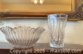 MaxSold Auction: Antique Glass Lot, Scalloped Edge Bowl, Vases. - San Francisco (California, USA) SELLER MANAGED Estate Sale Online Auction - Kenwood Way