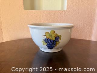 MaxSold Auction: Vintage BIA Cordon Blue Grape Harvest White W/ Grapes Bowl - San Francisco (California, USA) SELLER MANAGED Estate Sale Online Auction - Kenwood Way