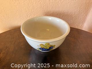 MaxSold Auction: Vintage BIA Cordon Blue Grape Harvest White W/ Grapes Bowl - San Francisco (California, USA) SELLER MANAGED Estate Sale Online Auction - Kenwood Way
