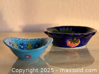 MaxSold Auction: Vintage Mexican Pottery Trinket Dish/Bowl  - San Francisco (California, USA) SELLER MANAGED Estate Sale Online Auction - Kenwood Way