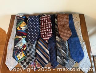 MaxSold Auction: Vintage Tie Lot - San Francisco (California, USA) SELLER MANAGED Estate Sale Online Auction - Kenwood Way
