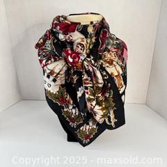 MaxSold Auction: Echo Large Silk Christmas Scarf - Toronto (Ontario, Canada) SELLER MANAGED Reseller Online Auction - Greengrove Crescent