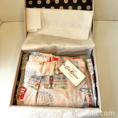 MaxSold Auction: New with tags Cath Kidston Pajama pants - L - Toronto (Ontario, Canada) SELLER MANAGED Reseller Online Auction - Greengrove Crescent