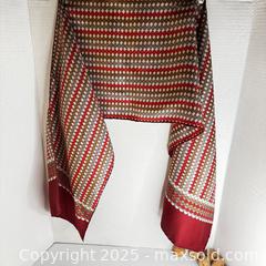 MaxSold Auction: Rectangular Geometric Trellis Silk Scarf with Solid Border - Toronto (Ontario, Canada) SELLER MANAGED Reseller Online Auction - Greengrove Crescent