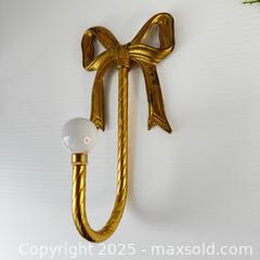 MaxSold Auction: Vintage brass Christmas bow hook - Toronto (Ontario, Canada) SELLER MANAGED Reseller Online Auction - Greengrove Crescent