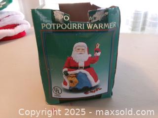 MaxSold Auction: ceramic santa potpourri - Covington (Georgia, USA) SELLER MANAGED Downsizing Online Auction - Queensland Lane