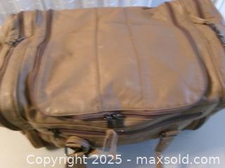 MaxSold Auction: EXCELL Genuine leather Duffle bag - Covington (Georgia, USA) SELLER MANAGED Downsizing Online Auction - Queensland Lane