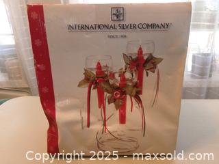 MaxSold Auction: INTERNATIONAL SILVER CO 3 piece glass candle center piece - Covington (Georgia, USA) SELLER MANAGED Downsizing Online Auction - Queensland Lane
