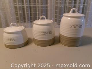 MaxSold Auction: KIRKLANDS 3 piece canister ceramic - Covington (Georgia, USA) SELLER MANAGED Downsizing Online Auction - Queensland Lane
