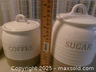 MaxSold Auction: KIRKLANDS 3 piece canister ceramic - Covington (Georgia, USA) SELLER MANAGED Downsizing Online Auction - Queensland Lane