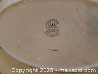 MaxSold Auction: Lot of Christmas ceramic serving dishes - Covington (Georgia, USA) SELLER MANAGED Downsizing Online Auction - Queensland Lane