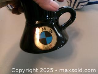 MaxSold Auction: Lot of coffe mugs, 2 cups - Covington (Georgia, USA) SELLER MANAGED Downsizing Online Auction - Queensland Lane