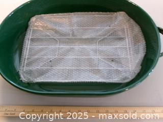 MaxSold Auction: New Large Enamel Roaster Pan - Covington (Georgia, USA) SELLER MANAGED Downsizing Online Auction - Queensland Lane