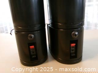 MaxSold Auction: Small Versatile speakers - Covington (Georgia, USA) SELLER MANAGED Downsizing Online Auction - Queensland Lane