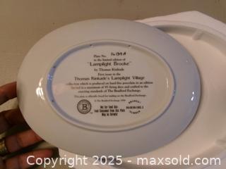 MaxSold Auction: Thomas Kinkade Collectors Plate - Covington (Georgia, USA) SELLER MANAGED Downsizing Online Auction - Queensland Lane
