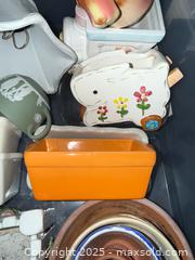 MaxSold Auction: Lot of flower pots - Lower Moreland Township (Pennsylvania, USA) SELLER MANAGED Estate Sale Online Auction -  Huntingdon Pike (CONDO)                      