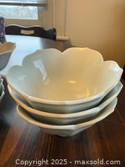 MaxSold Auction: Lot of Small Flower Shaped Bowls and Ramekins - Lower Moreland Township (Pennsylvania, USA) SELLER MANAGED Estate Sale Online Auction -  Huntingdon Pike (CONDO)                      