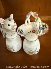 MaxSold Auction: Miscellaneous ceramic kitchen items - Lower Moreland Township (Pennsylvania, USA) SELLER MANAGED Estate Sale Online Auction -  Huntingdon Pike (CONDO)                      