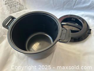 MaxSold Auction: Mini Rice Cooker Plus - Newmarket (Ontario, Canada) SELLER MANAGED Downsizing Online Auction - Wendy Culbert Crescent          
