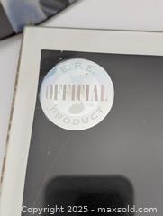 MaxSold Auction: 1991 Elvis Presley Display Plates & 1959 Re-Print Elvis Photo - Langley (British Columbia, Canada) SELLER MANAGED Reseller Online Auction - 68 Avenue