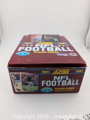 MaxSold Auction: 1991 NFL Score Football Sealed Packs x36 - Langley (British Columbia, Canada) SELLER MANAGED Reseller Online Auction - 68 Avenue