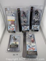 MaxSold Auction: NHL Hockey Mcfarlane Mini Figures incl Mark Messier, Mario Lemieux, &#38; Ed Belfour - Langley (British Columbia, Canada) SELLER MANAGED Reseller Online Auction - 68 Avenue