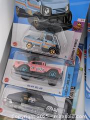 MaxSold Auction: Racing Cars Hot Wheel Diecast x21  - Langley (British Columbia, Canada) SELLER MANAGED Reseller Online Auction - 68 Avenue
