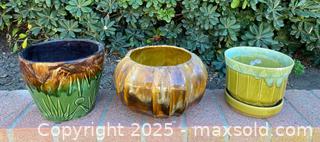MaxSold Auction: Beautiful Vintage Ceramic Pottery - Thousand Oaks (California, USA) PARTNER MANAGED Estate Sale Online Auction - Saxon Place