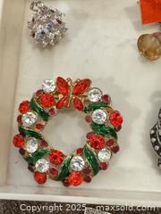 MaxSold Auction: Christmas Jewelry - Thousand Oaks (California, USA) PARTNER MANAGED Estate Sale Online Auction - Saxon Place