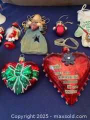 MaxSold Auction: Cute Christmas Ornaments! - Thousand Oaks (California, USA) PARTNER MANAGED Estate Sale Online Auction - Saxon Place