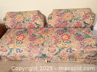 MaxSold Auction: Floral Couch Bed - Thousand Oaks (California, USA) PARTNER MANAGED Estate Sale Online Auction - Saxon Place