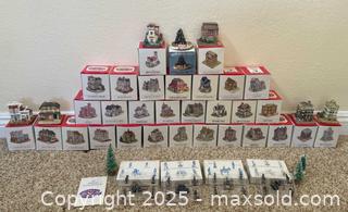 MaxSold Auction: Liberty Falls Americana Collection &#38; Americana Pewter Collection - Thousand Oaks (California, USA) PARTNER MANAGED Estate Sale Online Auction - Saxon Place