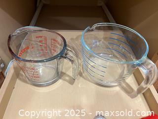 MaxSold Auction: Measuring Cooking Tools - Cups and Spoons - Thousand Oaks (California, USA) PARTNER MANAGED Estate Sale Online Auction - Saxon Place