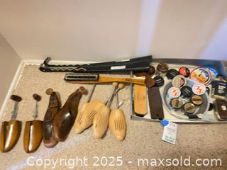 MaxSold Auction: Men's Shoe Brushes Polish & Shoe Trees - Thousand Oaks (California, USA) PARTNER MANAGED Estate Sale Online Auction - Saxon Place