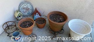 MaxSold Auction: Pots, Plant Stands, & Decorative Bird Houses - Thousand Oaks (California, USA) PARTNER MANAGED Estate Sale Online Auction - Saxon Place