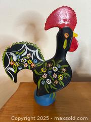 MaxSold Auction: Roosters Galore - Thousand Oaks (California, USA) PARTNER MANAGED Estate Sale Online Auction - Saxon Place