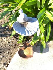 MaxSold Auction: Small Garden Bird Baths - Thousand Oaks (California, USA) PARTNER MANAGED Estate Sale Online Auction - Saxon Place