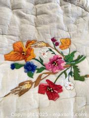 MaxSold Auction: Vintage Placemats, Table Cloths, & Table Runners - Thousand Oaks (California, USA) PARTNER MANAGED Estate Sale Online Auction - Saxon Place