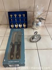 MaxSold Auction: Vintage Silver Swan Salt Cellar Miniature Spoons and More - Thousand Oaks (California, USA) PARTNER MANAGED Estate Sale Online Auction - Saxon Place