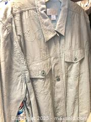 MaxSold Auction: Women’s Denim Jackets &#38; Shirt Jackets - Thousand Oaks (California, USA) PARTNER MANAGED Estate Sale Online Auction - Saxon Place