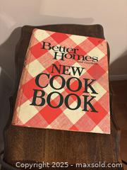 MaxSold Auction: Better Homes Cook Book  - Kingston (Ontario, Canada) SELLER MANAGED Estate Sale Online Auction -  Norwest Road